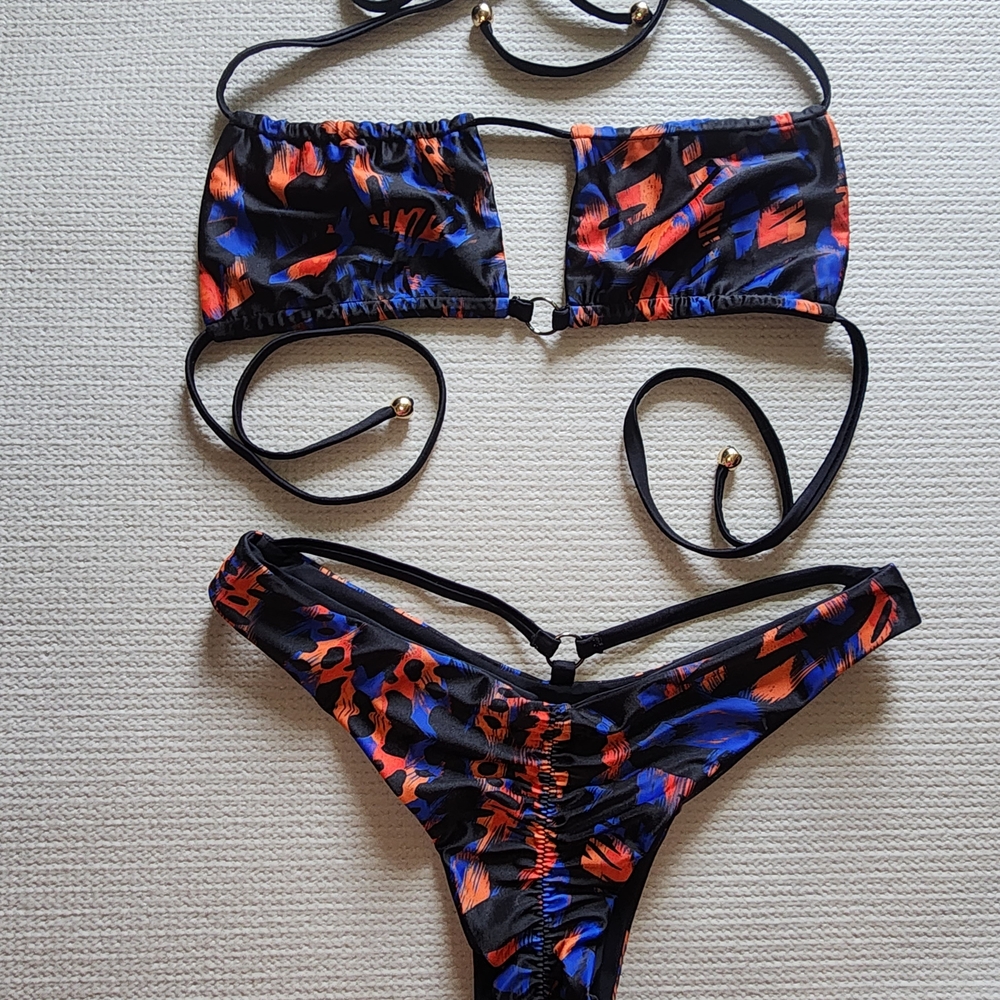 Colorful Abstract Bikini Set - Picture 2 of 3